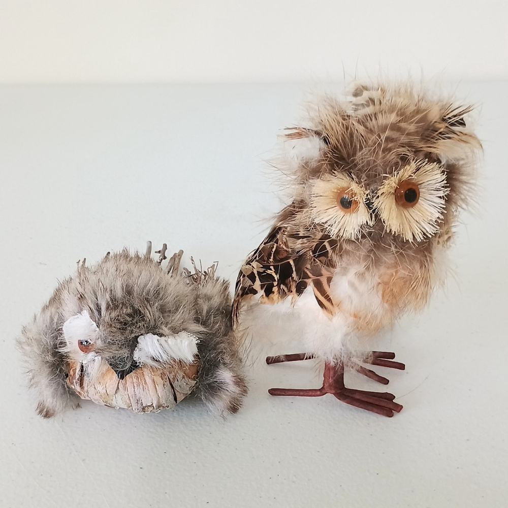 Pair Of Life Like Detailed Feathered Furry Owl Figurines Rustic Fall Decor - Picture 2 of 11